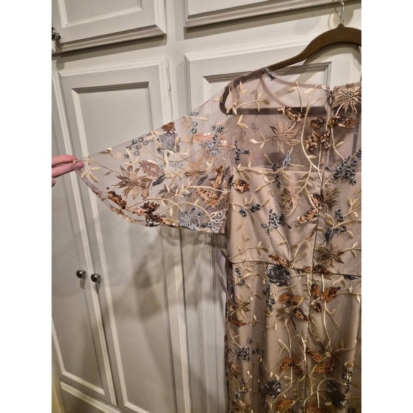 JS Collections Daphne Flutter Column Gown Mauve Sequin Floral Dress 12 NEW - Picture 13 of 16